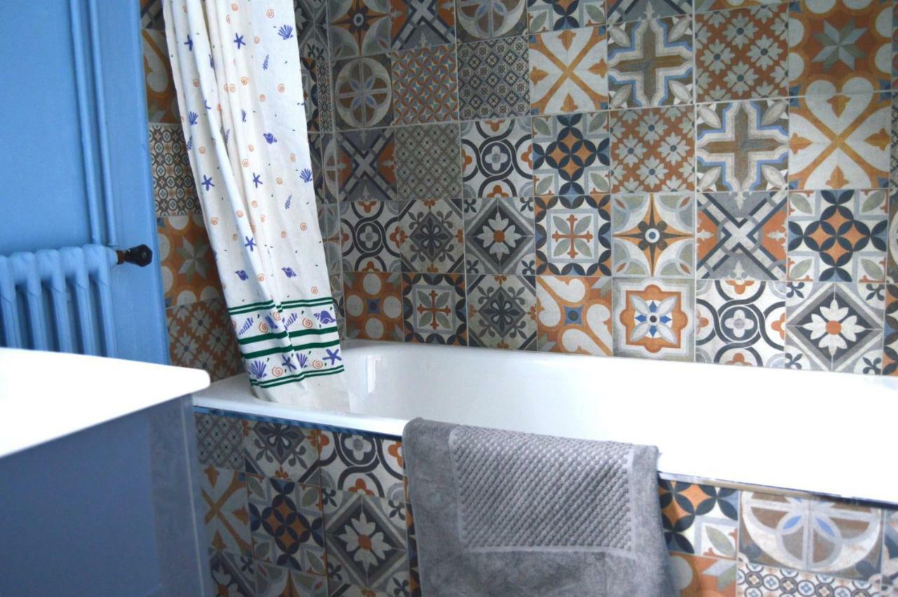 L'Escalere Bed and Breakfast Arnaud-Guilhem Exteriör bild
