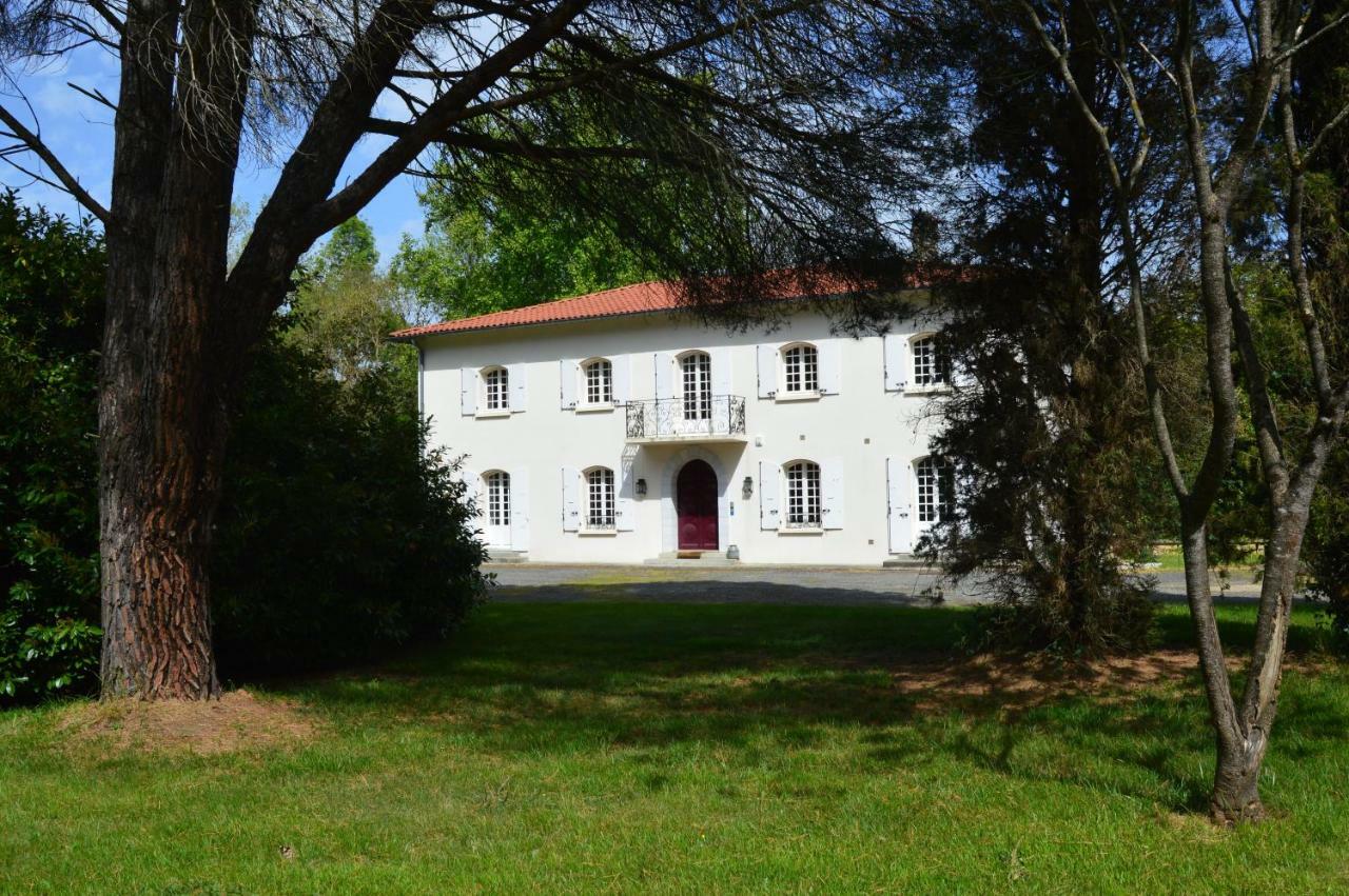 L'Escalere Bed and Breakfast Arnaud-Guilhem Exteriör bild